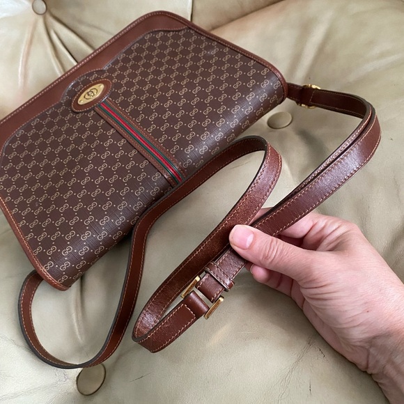 RARE Vintage Gucci Crossbody Bag Micro GG Brown Stripe Flap COA - Picture 4 of 16